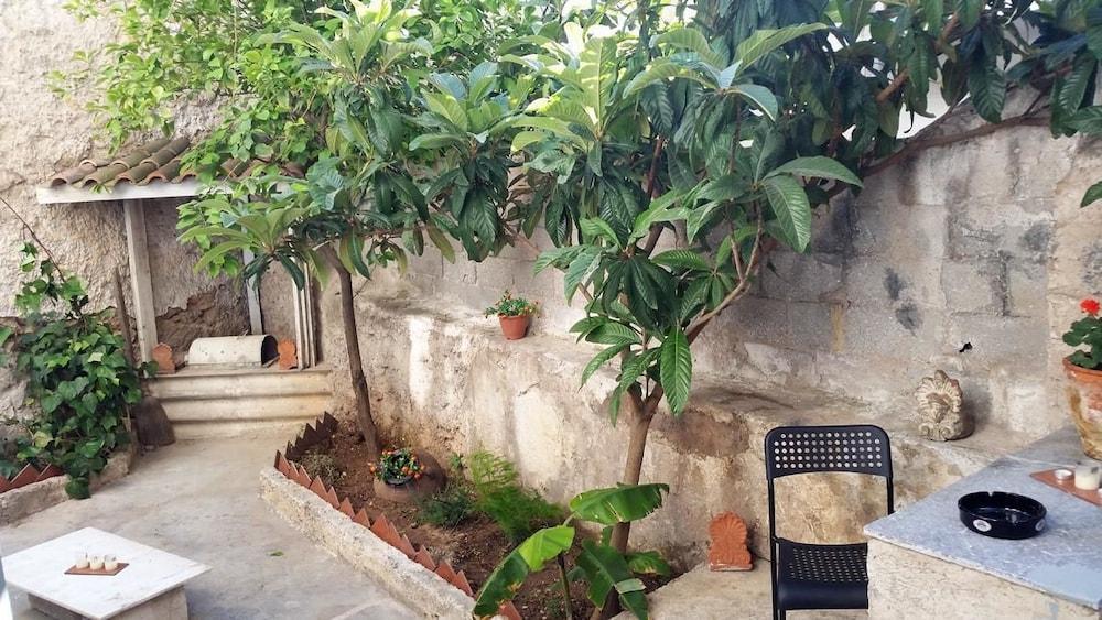 Space Paradise Apartments أثينا المظهر الخارجي الصورة